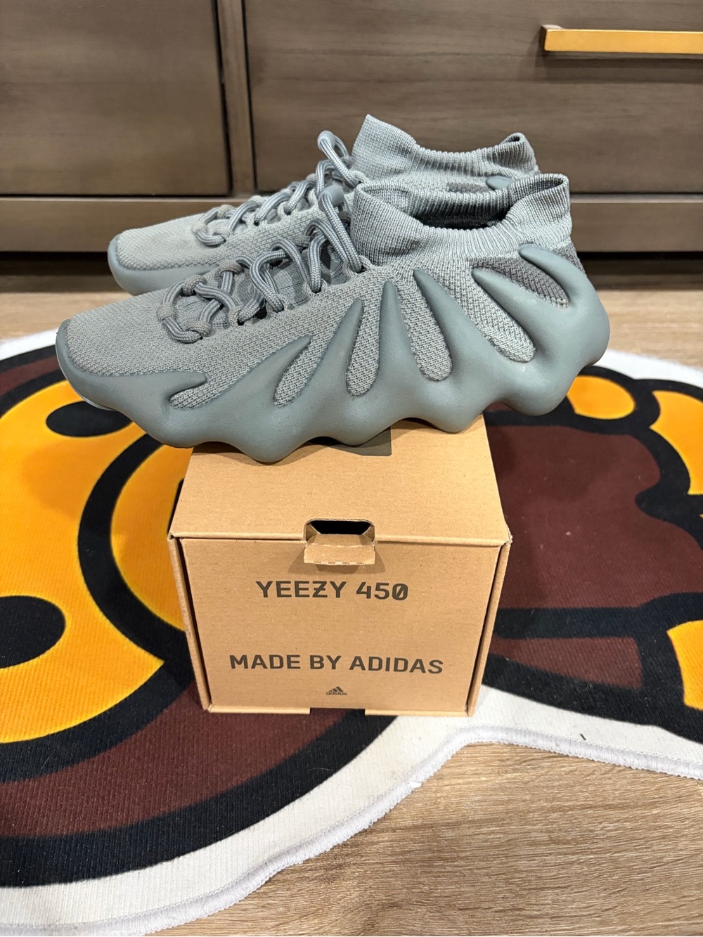 adidas Yeezy 450 Stone Grey - Picture 3 of 7